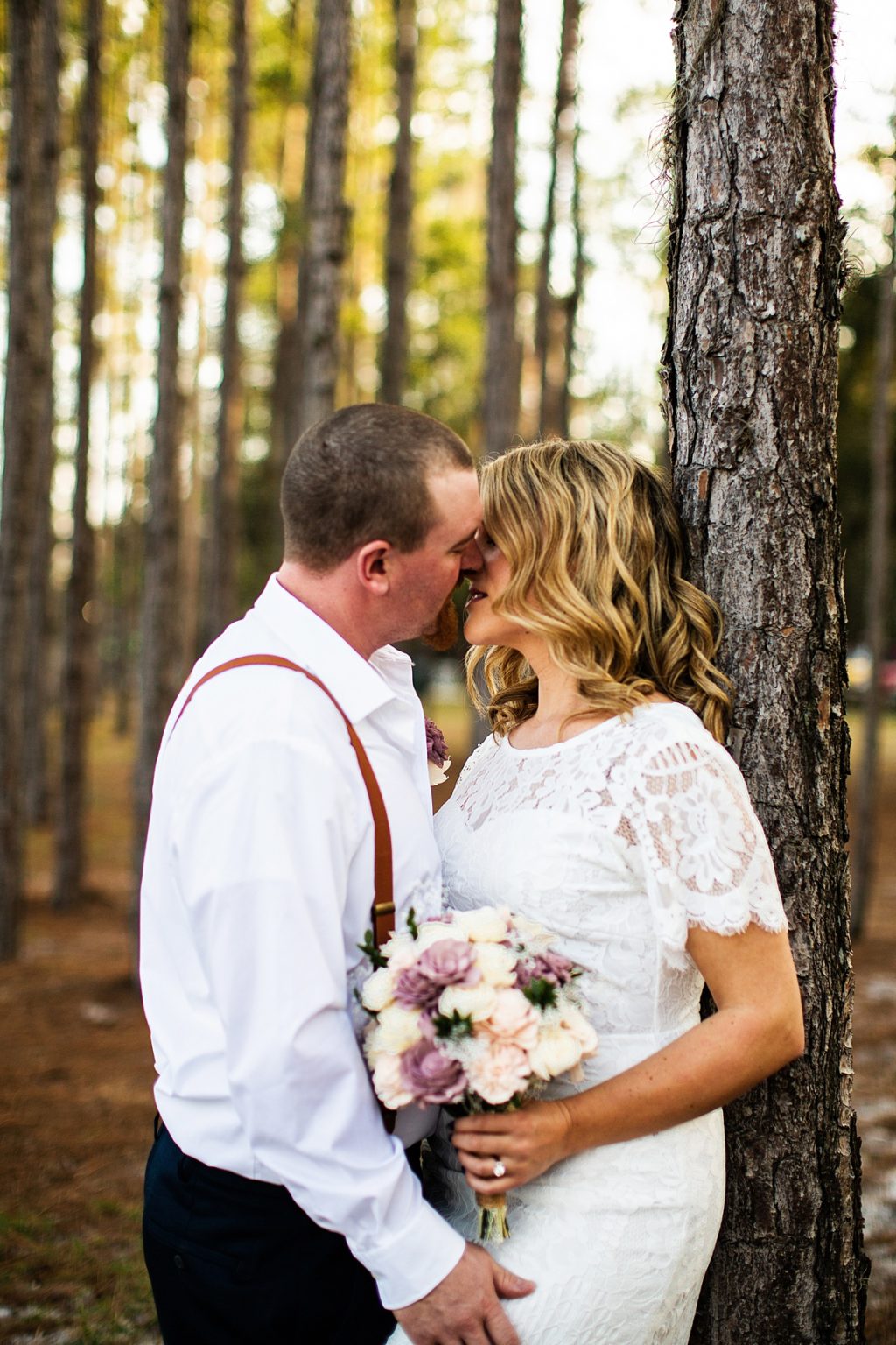 Orlando Elopement Photographer // A family wedding shoot at Moss Park